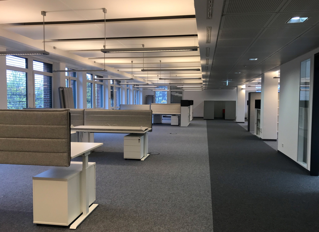Innenansicht Großraumbüro der Niederlassung PGMM Dresden