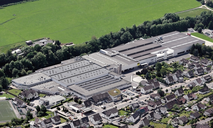 Viega Halle, Sozial-und Bürotrakt